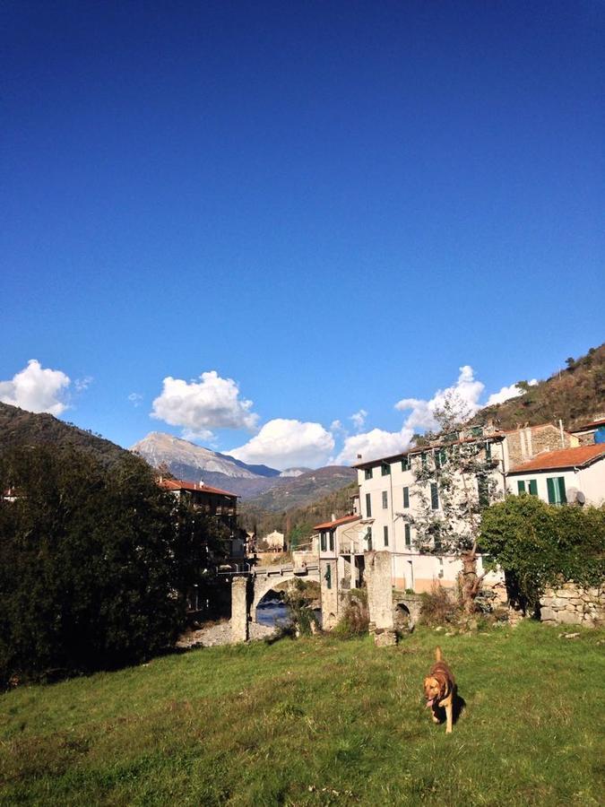 La Torre Bed & Breakfast Dolceacqua Exterior photo